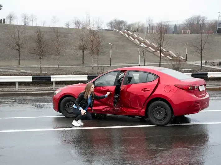Illegal left turn accident attorney helping injured driver after crash near Surprise Stadium in Surprise AZ